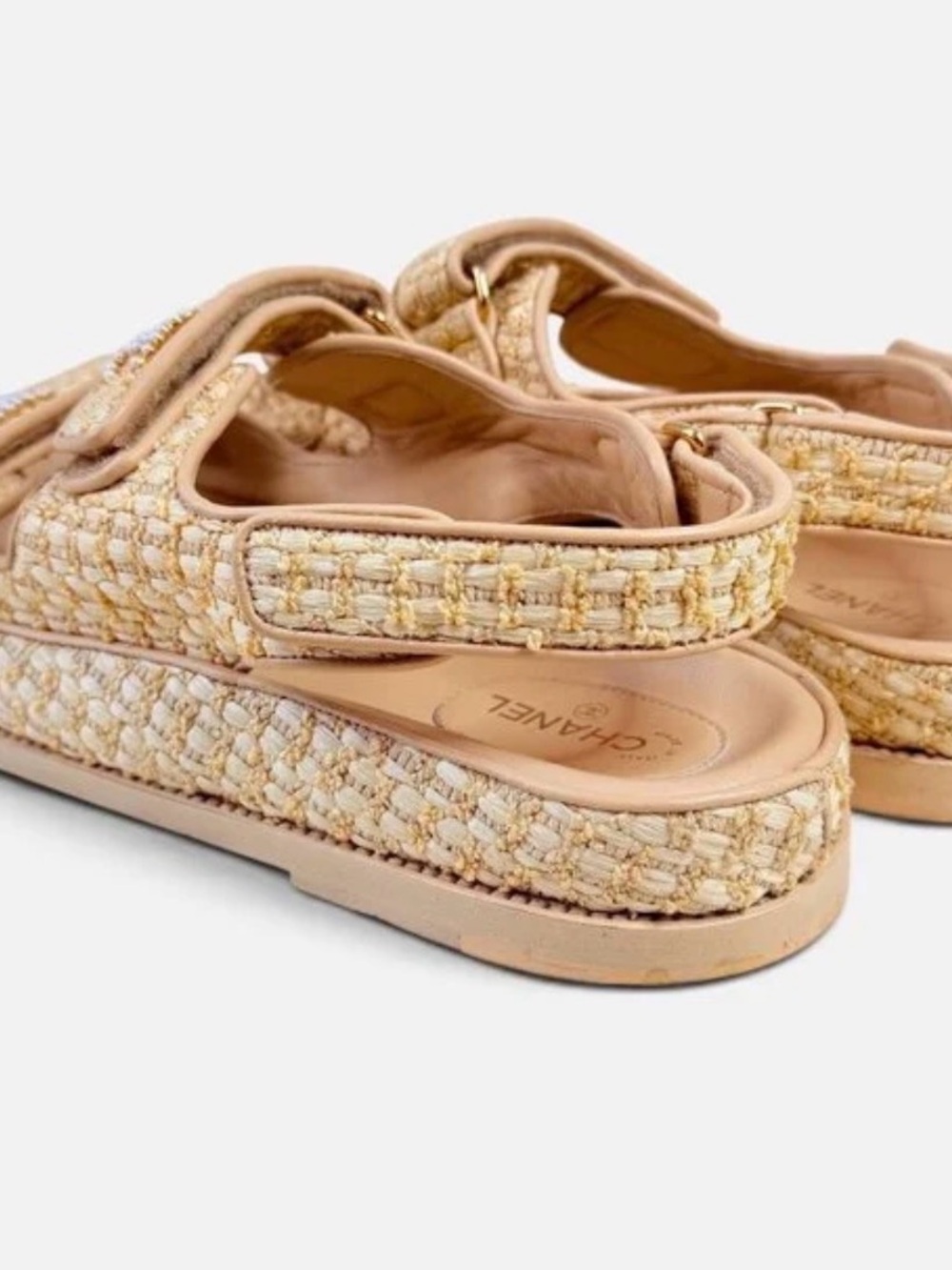 CHANEL sz EU42 raffia Dad Sandals in beige with pearl CC adornment (gently worn) - Picture 4 of 9